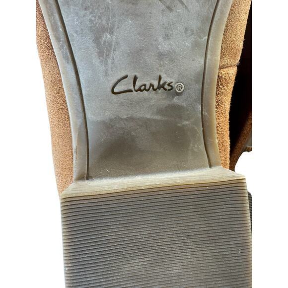 Clarks Collection Suede Cap Toe Loafer Tilmont Step Camel Tan Slip On Comfy 8.5M - Picture 9 of 9
